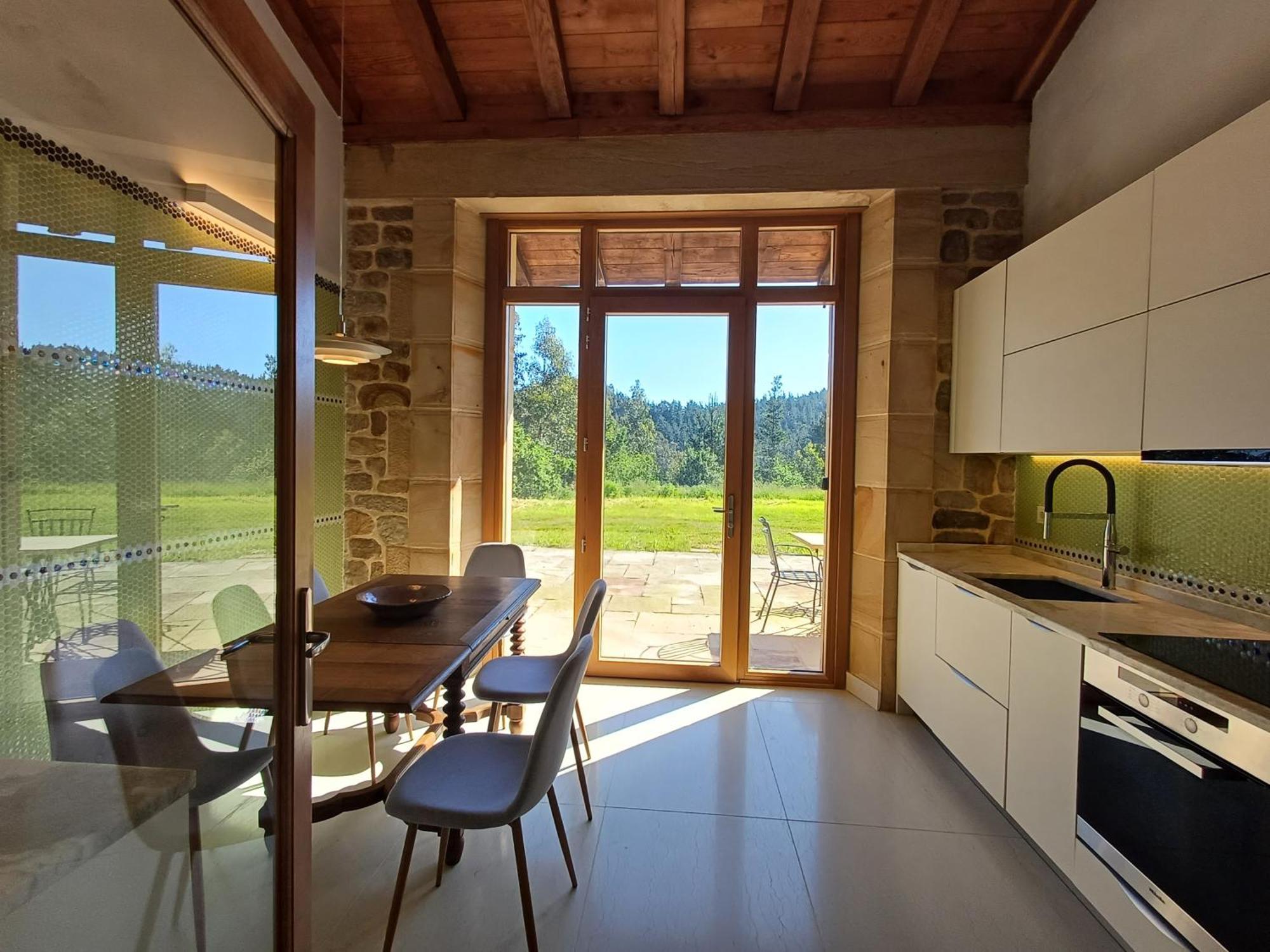 Amplio Apartamento Con Jardin En Villa Haritza Con Vistas Al Mar Ea Eksteriør bilde